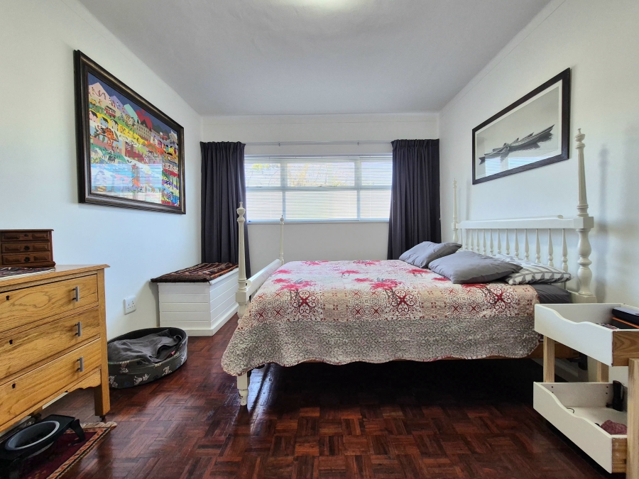 2 Bedroom Property for Sale in Wynberg Upper Western Cape